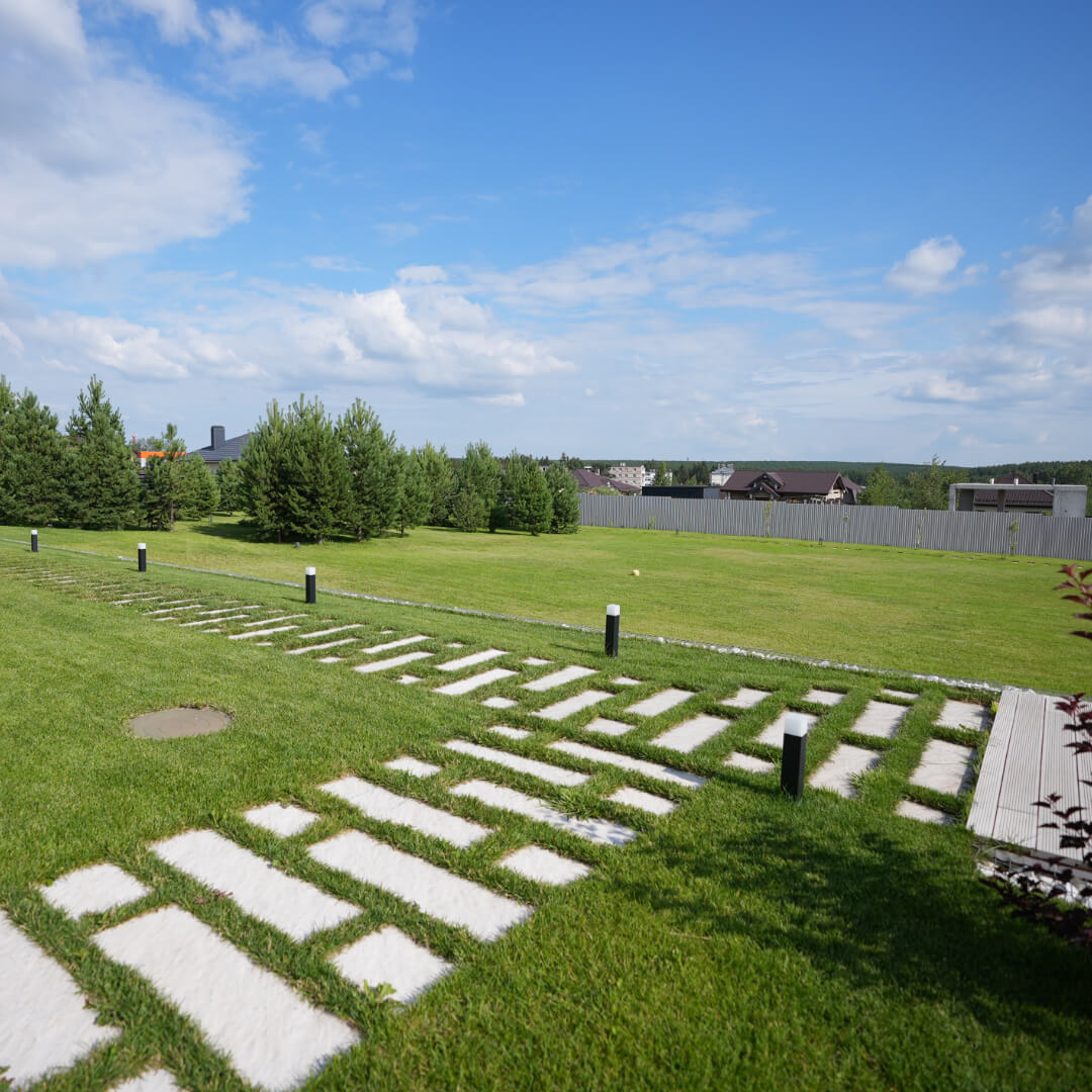 Шаговая плита STONE Светлая Галька 990х330х55мм в Нефтеюганске фото